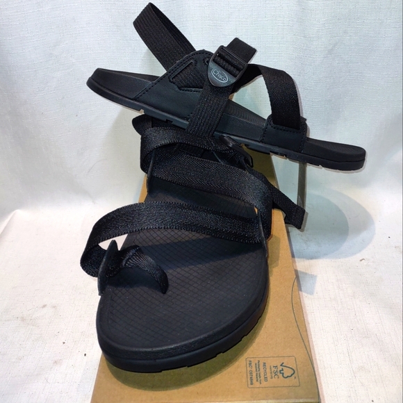 Chaco Men's Lowdown 2 Sandal in Black - Picture 2 of 5